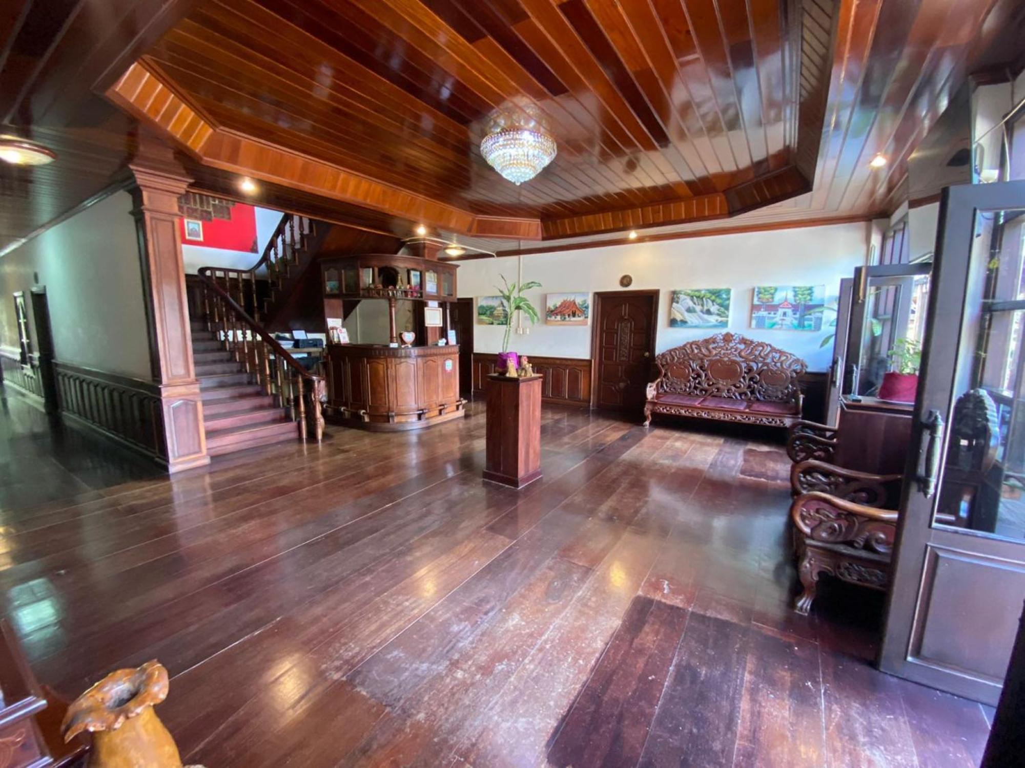 Vangsavath Hotel Luang Prabang Extérieur photo