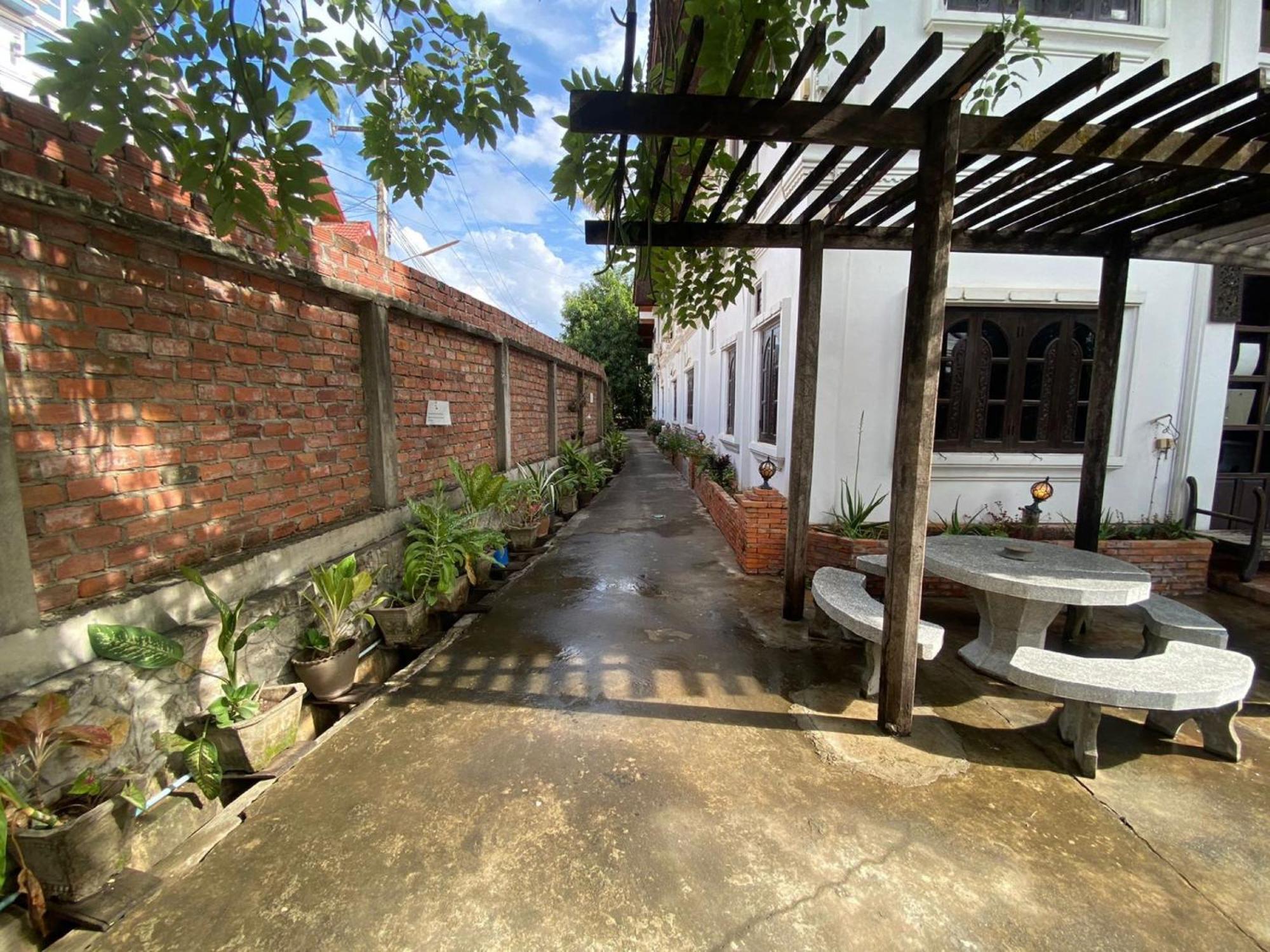 Vangsavath Hotel Luang Prabang Extérieur photo