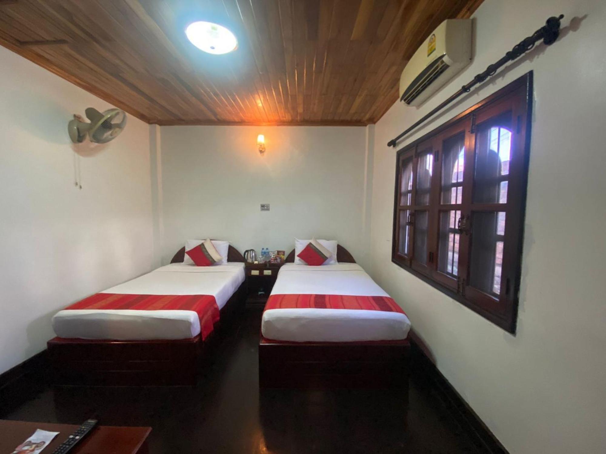 Vangsavath Hotel Luang Prabang Extérieur photo